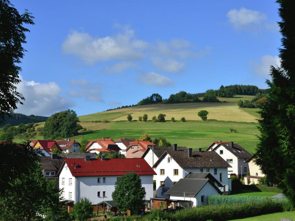 Apartment With Garden In Eimelrod Willingen  Kültér fotó